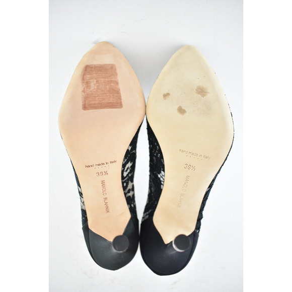 Manolo Blahnik Hangisila Hangisi 105 Black Lace Crystal Buckle Heel Pump 39.5 - Picture 12 of 12